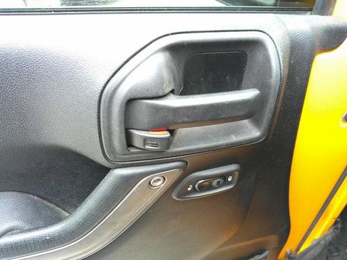 Used 2012 Jeep Wrangler Sport image 8