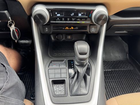 Used 2023 Toyota RAV4 LE image 25