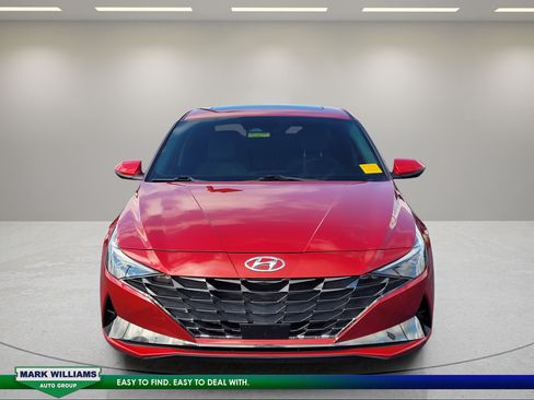 Used 2023 Hyundai Elantra Limited FWD image 9