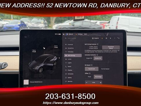 Used 2023 Tesla Model Y 2WD image 21