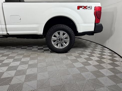 Used 2021 Ford F250 Platinum w/ FX4 Off-Road Package image 30