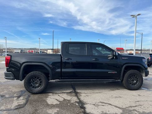 Used 2024 GMC Sierra 1500 AT4X w/ AT4X AEV Edition image 2