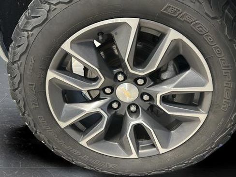 Used 2020 Chevrolet Silverado 1500 LT w/ All-Star Edition AWD/4WD image 38