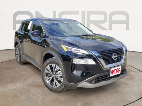 Used 2023 Nissan Rogue SV image 4