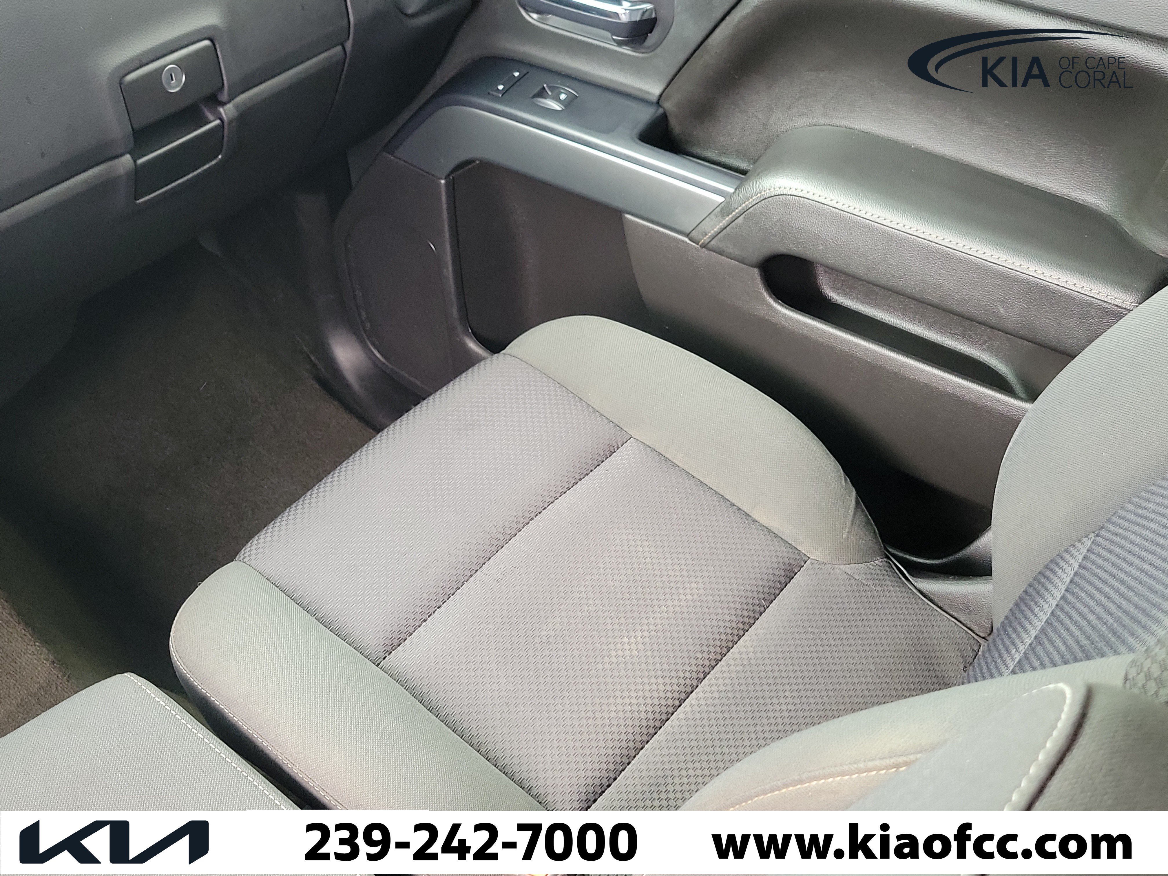 Used 2015 Chevrolet Silverado 1500 LT w/ Texas Edition, 1LT Trim RWD image 18