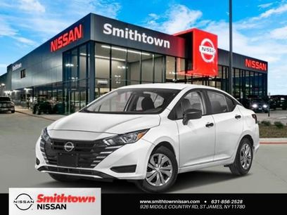 New 2025 Nissan Versa S w/ Trunk Package