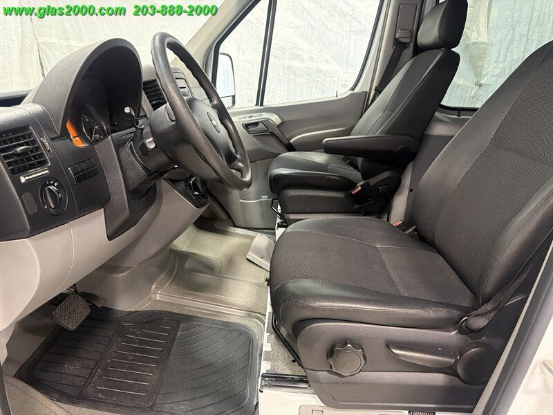 Used 2012 Freightliner Sprinter 2500 RWD image 17
