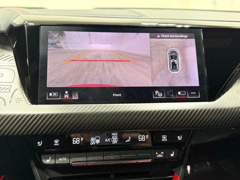 Used 2023 Audi RS e-tron GT image 30