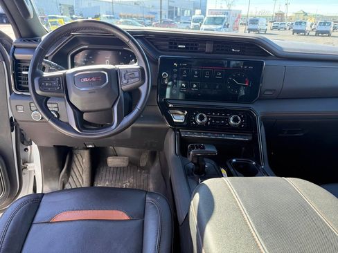 Used 2023 GMC Sierra 1500 AT4 w/ AT4 Preferred Package image 2