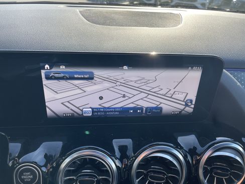 Certified 2025 Mercedes-Benz GLA 250 4MATIC w/ Driver Assistance Package image 24