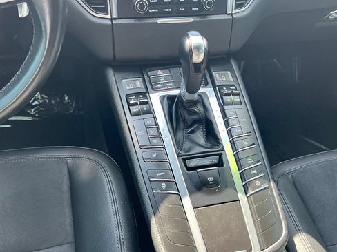 Used 2018 Porsche Macan S AWD/4WD image 20