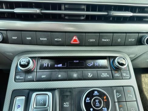 Used 2025 Hyundai Palisade SEL AWD/4WD image 19