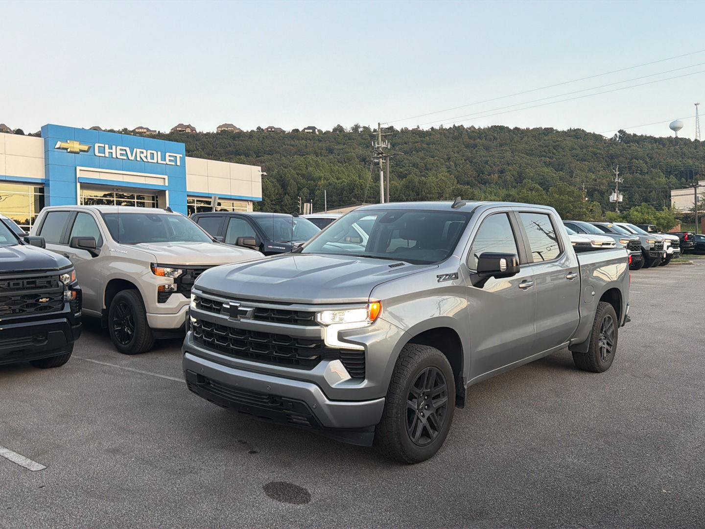 Used 2024 Chevrolet Silverado 1500 RST w/ Convenience Package II AWD/4WD image 1