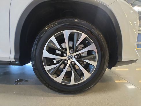 Used 2021 Lexus RX 350 FWD w/ Accessory Package image 28