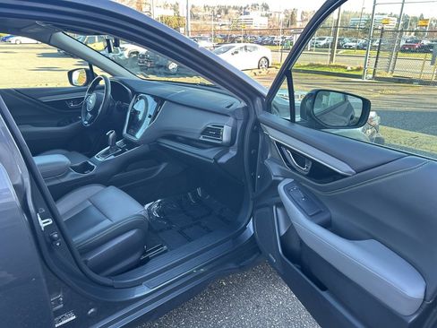 Used 2024 Subaru Outback Onyx Edition image 15
