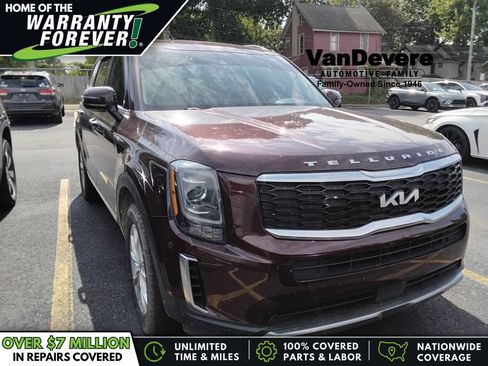 Used 2022 Kia Telluride S AWD/4WD image 1
