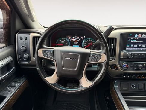Used 2017 GMC Sierra 3500 Denali image 12