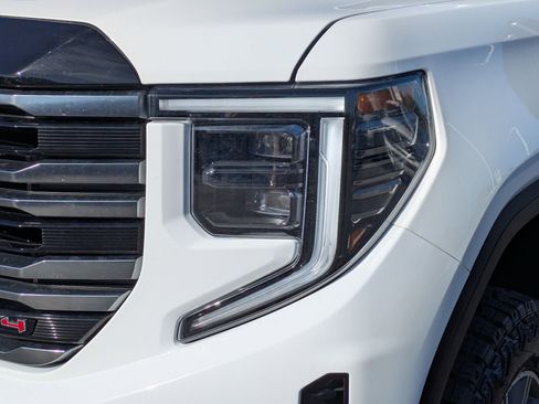 Used 2026 GMC Sierra 1500 AT4 w/ AT4 Premium Package AWD/4WD image 10