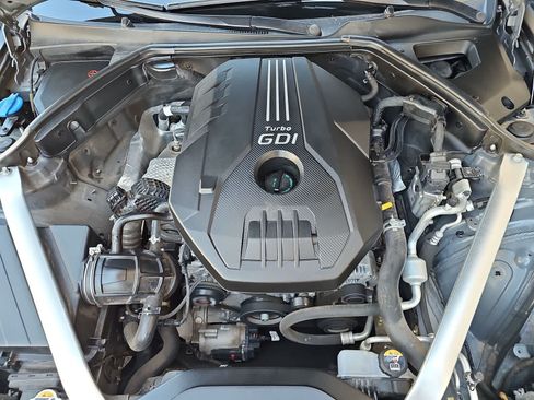 Certified 2023 Genesis G70 2.0T w/ Sport Prestige Package AWD/4WD image 13