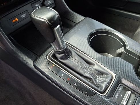 Used 2023 Honda Civic Sport image 14