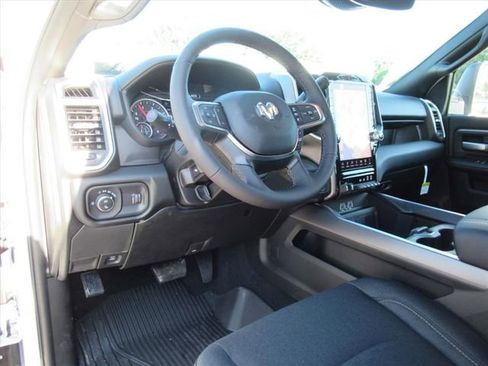 New 2026 RAM 3500 Big Horn AWD/4WD image 17