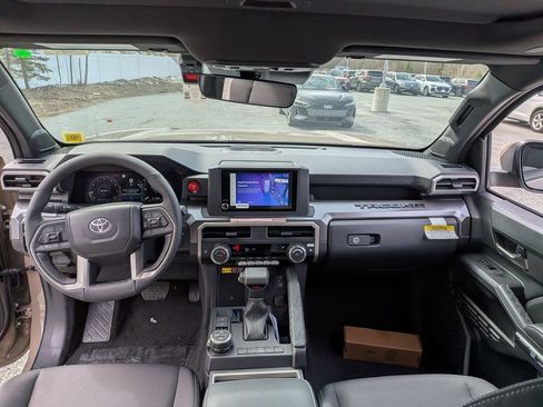 New 2026 Toyota Tacoma TRD Off-Road AWD/4WD image 18