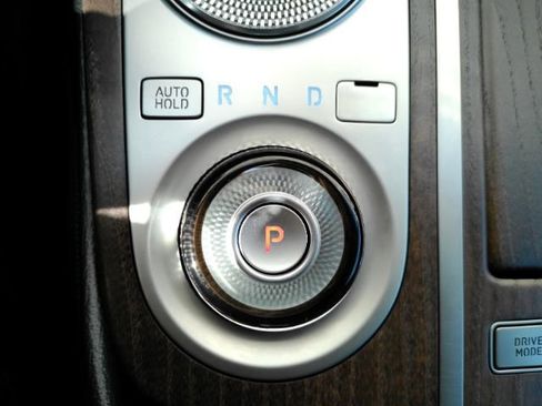 Used 2022 Genesis G80 2.5T w/ Prestige Package image 52