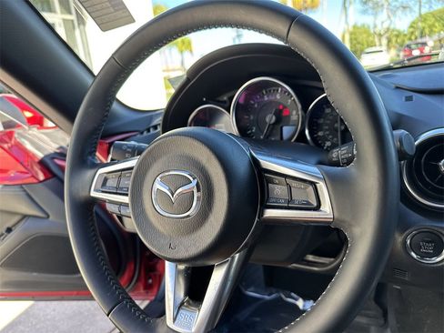 Used 2022 MAZDA MX-5 Miata RF Grand Touring image 54