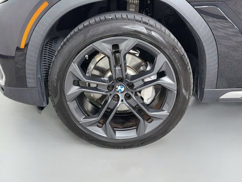 Used 2021 BMW X6 sDrive40i w/ Premium Package RWD image 34