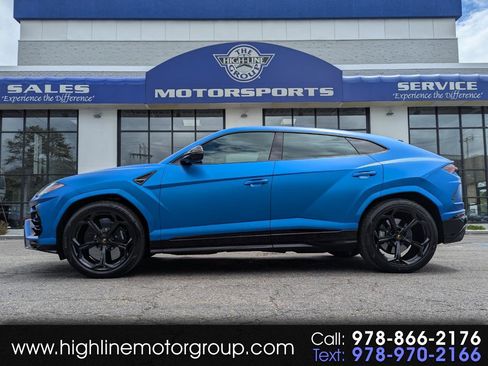 Used 2021 Lamborghini Urus image 1