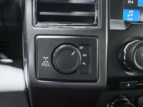 Used 2018 Ford F150 XLT w/ Equipment Group 302A Luxury image 21