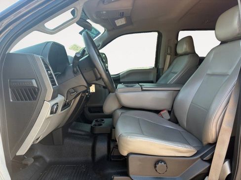 Used 2018 Ford F250 XL w/ Power Equipment Group image 2