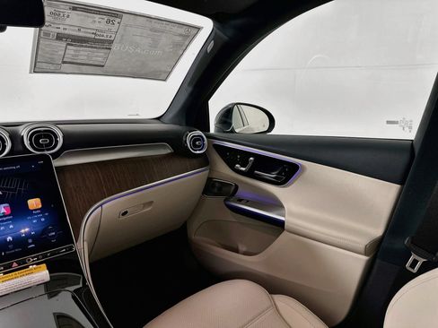 New 2026 Mercedes-Benz GLC 300 4MATIC image 26