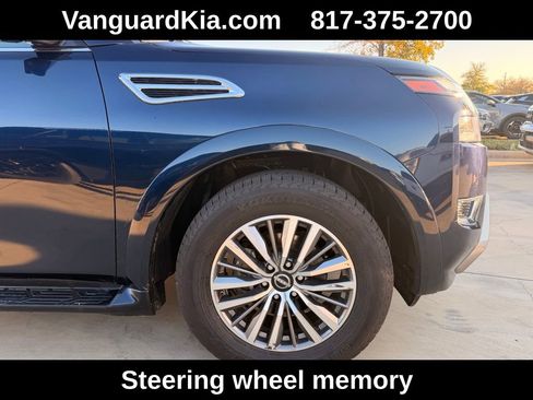 Used 2023 Nissan Armada SL w/ Captain's Chairs Package image 13