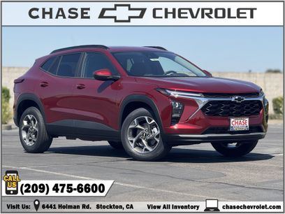 New 2025 Chevrolet Trax LT w/ Driver Confidence Package