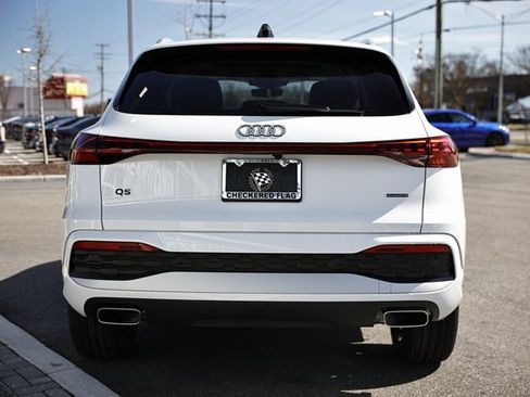 New 2025 Audi Q5 Premium image 9
