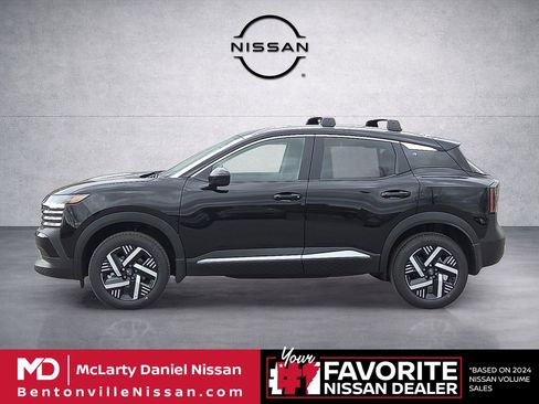 New 2026 Nissan Kicks SV FWD image 3