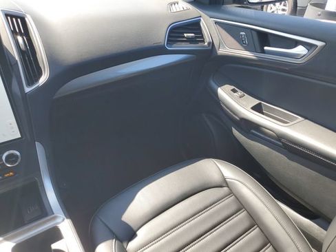 Used 2023 Ford Edge SEL AWD/4WD image 23