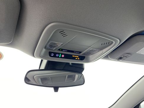 Used 2024 Chevrolet Malibu LT image 35