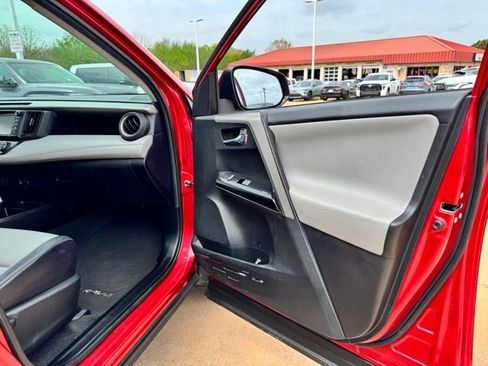 Used 2017 Toyota RAV4 Limited w/ Advanced Technology Package image 21