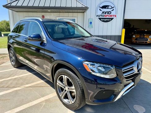 Used 2016 Mercedes-Benz GLC 300 4MATIC image 2