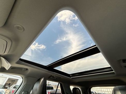 Used 2021 Ford Explorer XLT w/ Equipment Group 202A image 31