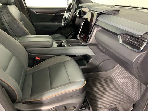 Used 2024 GMC Acadia AT4 w/ Super Cruise Package AWD/4WD image 20