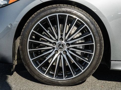 Used 2022 Mercedes-Benz C 300 4MATIC Sedan image 18