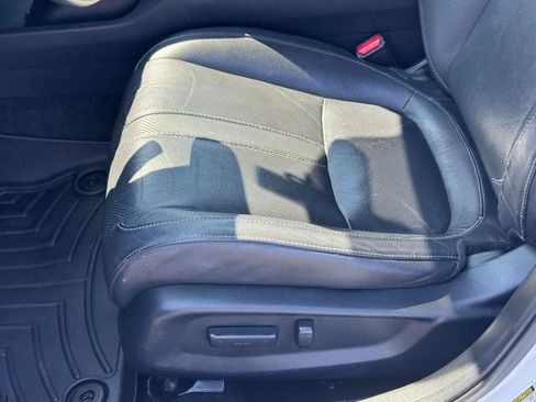 Used 2017 Honda Civic EX-L image 17