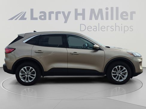 Used 2021 Ford Escape SE w/ Convenience Package AWD/4WD image 6