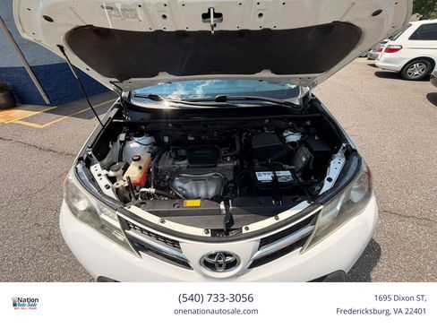 Used 2015 Toyota RAV4 LE AWD/4WD image 22