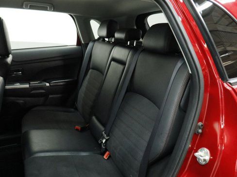 Used 2023 Mitsubishi Outlander Sport SE AWD/4WD image 29