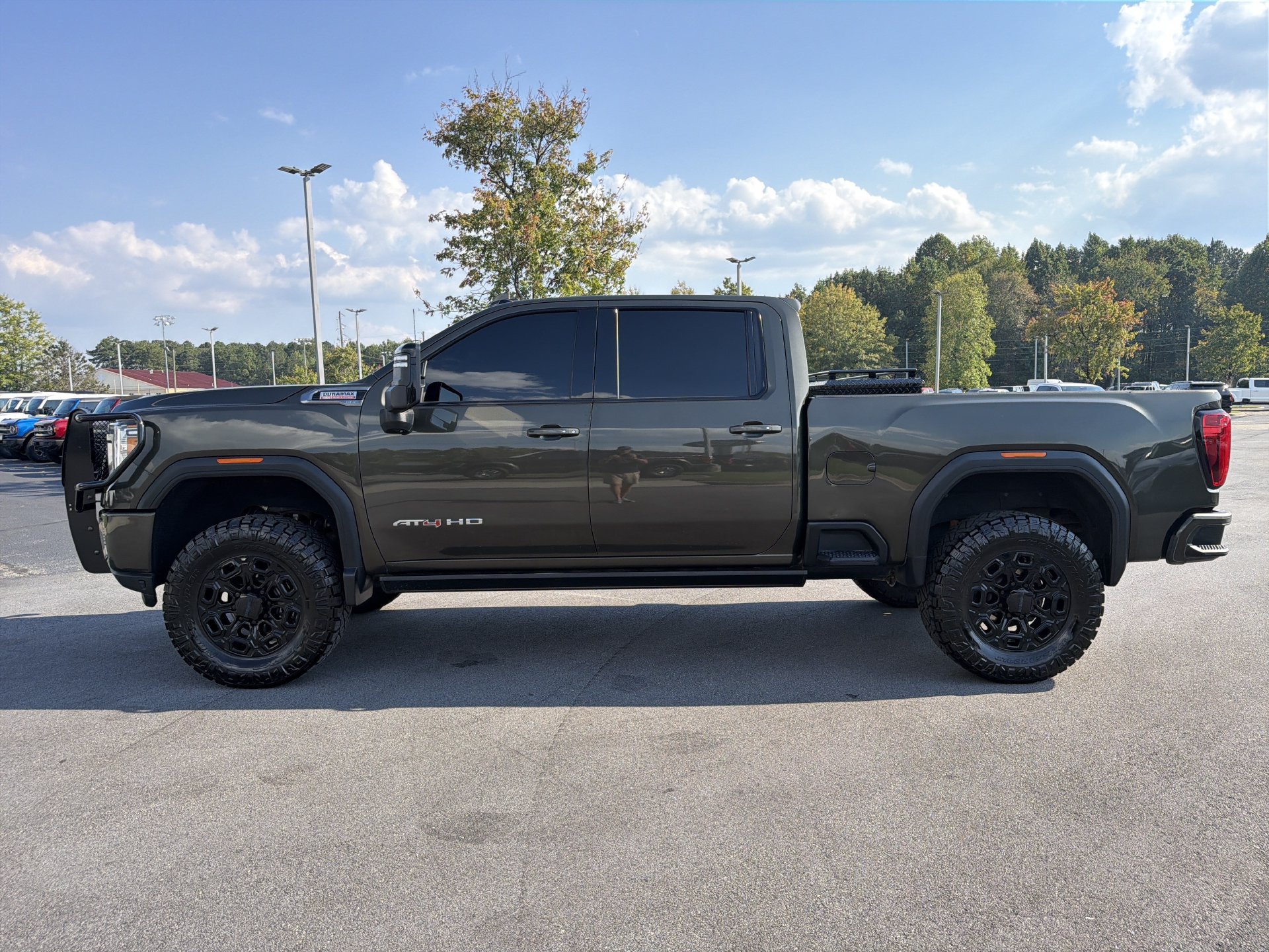 Used 2022 GMC Sierra 2500 AT4 w/ AT4 Premium Plus Package AWD/4WD image 29