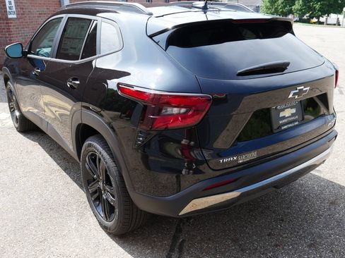 New 2026 Chevrolet Trax ACTIV w/ Driver Confidence Package FWD image 5